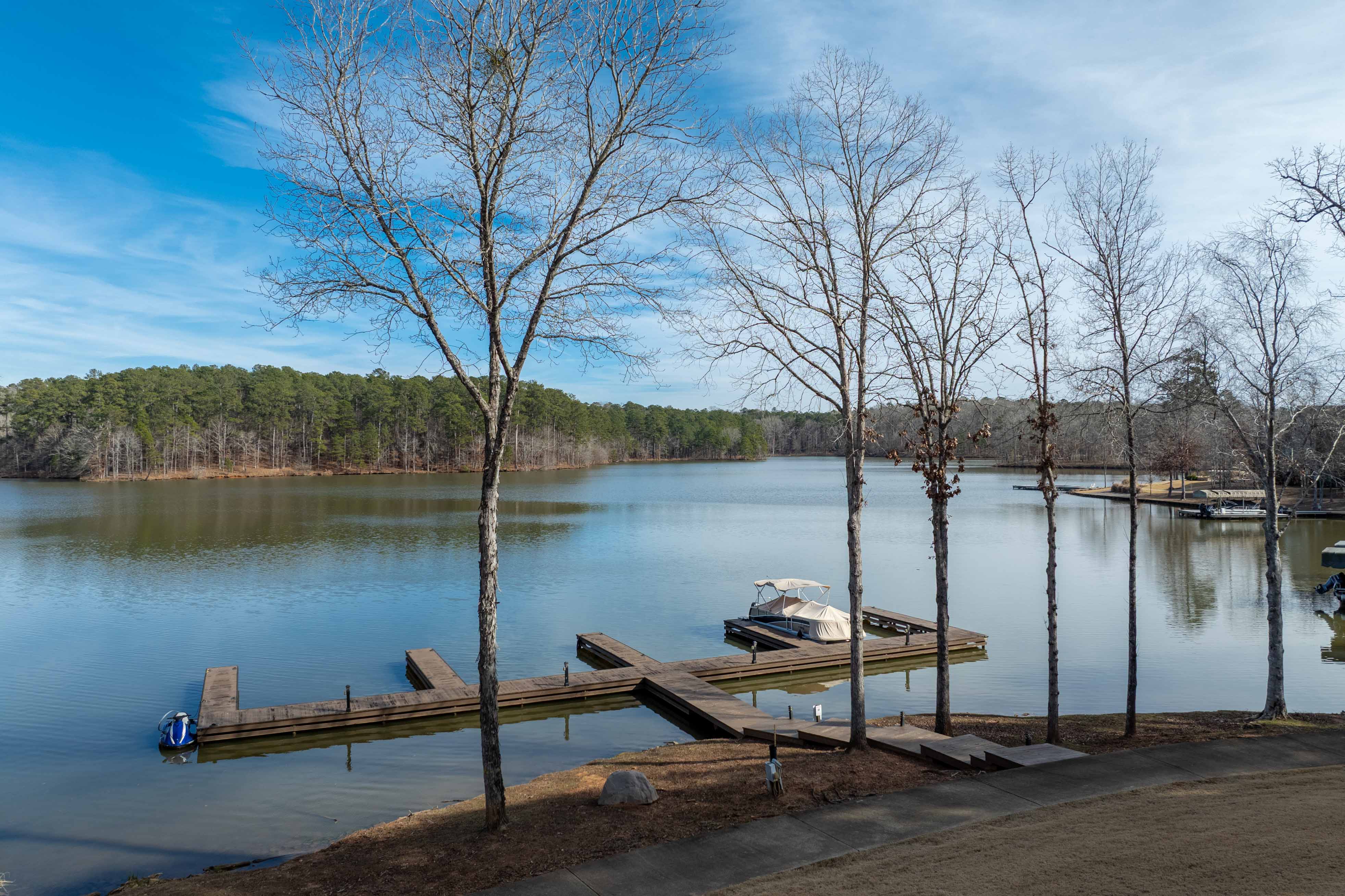 1050 Montgomery Drive image 52